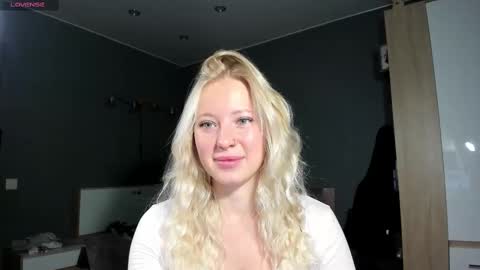 fansly - yourbestbaby online show from 03/10/25, 04:07