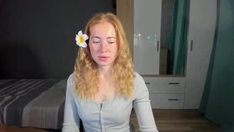 fansly - yourbestbaby online show from 09/22/25, 03:52