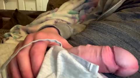 e_l_cum online show from 01/08/25, 12:06