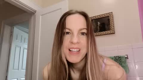 Snapshot of eager_sweetheart chatting on 05/02/26, 03:39 eager_sweetheart online show from 05/02/26, 03:39