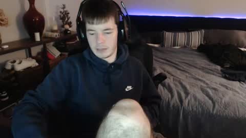 Alex online show from 03/25/26, 01:55