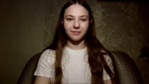 Yuni online show from 03/21/26, 06:11