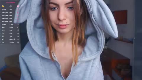 Emma online show from 11/28/25, 06:49