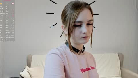 Jess online show from 04/09/26, 04:12