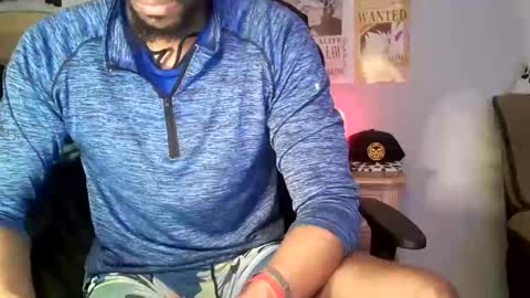 TWITTER   INSTAGRAM    easybreezy20   ONLINE 1230 AM TO 7AM online show from 10/12/25, 05:17