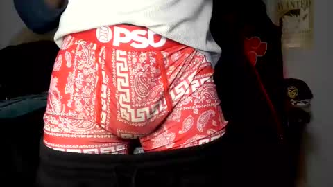 TWITTER   INSTAGRAM    easybreezy20   ONLINE 1230 AM TO 7AM online show from 02/15/26, 06:32