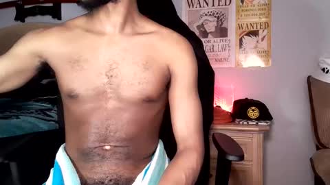 Snapshot of easybreezy20 chatting on 05/21/26, 07:26 TWITTER INSTAGRAM easybreezy20 ONLINE 1230 AM TO 7AM online show from 05/21/26, 07:26