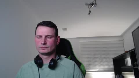 easypeasyglasgow online show from 04/03/26, 09:46