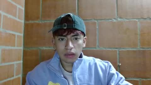 Snapshot of eather_luxury chatting on 11/08/25, 10:19 eather_luxury online show from 11/08/25, 10:19