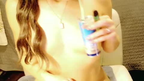 Six online show from 06/01/26, 06:15