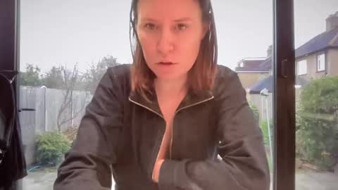 Snapshot of eatmypie69 chatting on 02/10/25, 10:42 Nadia Ferreira online show from 02/10/25, 10:42