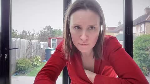 Snapshot of eatmypie69 chatting on 02/12/25, 10:03 Nadia Ferreira online show from 02/12/25, 10:03