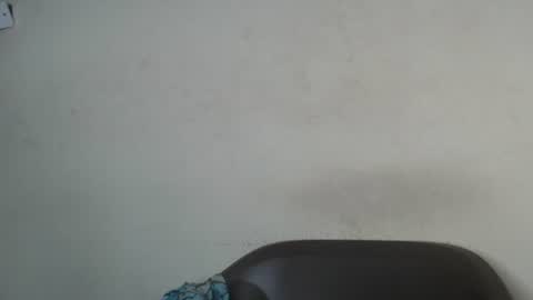 Snapshot of eatuupx chatting on 02/01/25, 04:03 eatuupx online show from 02/01/25, 04:03