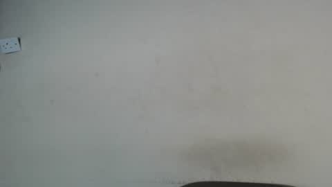 Snapshot of eatuupx chatting on 02/02/25, 12:40 eatuupx online show from 02/02/25, 12:40