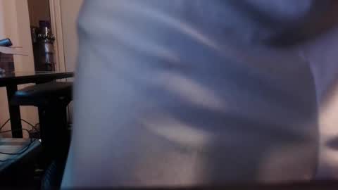 eazyduzit24 online show from 04/17/26, 07:11