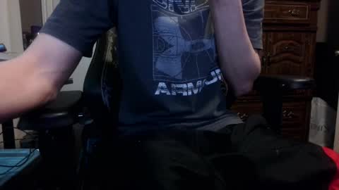 eazyduzit24 online show from 04/19/26, 06:13