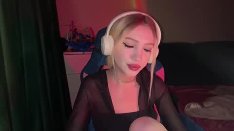 Snapshot of eazylove156 chatting on 01/24/25, 12:09 Michael online show from 01/24/25, 12:09