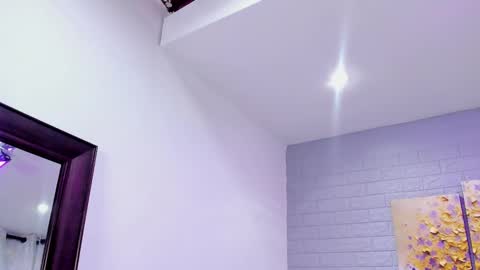      online show from 02/10/25, 09:36