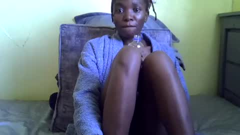 Snapshot of eboniana chatting on 06/24/26, 11:20 eboniana online show from 06/24/26, 11:20