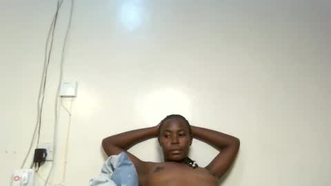 Snapshot of eboniey_slim chatting on 02/22/26, 03:10 eboniey_slim online show from 02/22/26, 03:10