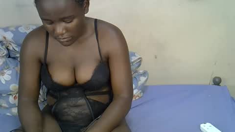 Queen online show from 01/19/26, 01:37