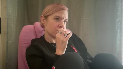 americnbarbie online show from 02/06/26, 02:42