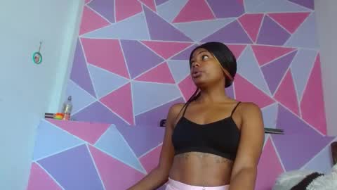 Snapshot of ebony_alika chatting on 01/02/25, 04:56 Alika Ashanti online show from 01/02/25, 04:56