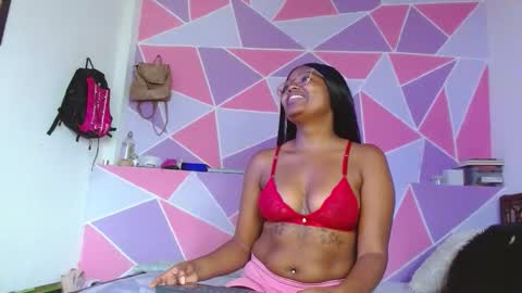 Snapshot of ebony_alika chatting on 09/13/25, 04:29 Alika Ashanti online show from 09/13/25, 04:29