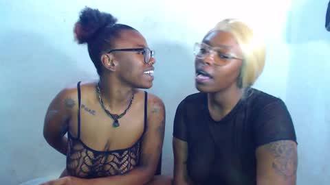Snapshot of ebony_chayna chatting on 12/21/24, 01:47 chayna smith online show from 12/21/24, 01:47