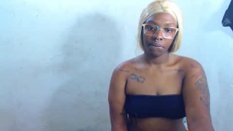 Snapshot of ebony_chayna chatting on 12/22/24, 07:31 chayna smith online show from 12/22/24, 07:31