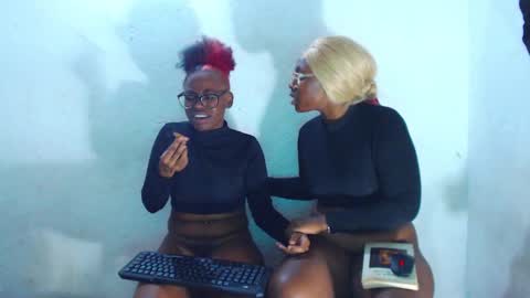 Snapshot of ebony_chayna chatting on 01/15/25, 02:27 chayna smith online show from 01/15/25, 02:27