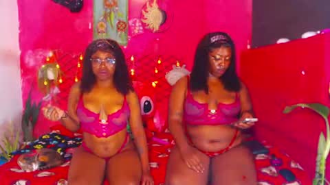 Snapshot of ebony_chayna chatting on 08/07/26, 11:23 chayna smith online show from 08/07/26, 11:23