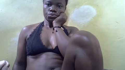 ebony_cutiee online show from 05/12/26, 11:18