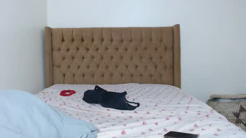 ebony_doll5 online show from 06/22/26, 09:56