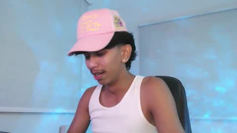 Snapshot of ebony_fuckboy chatting on 11/05/25, 08:09 ebony_fuckboy online show from 11/05/25, 08:09