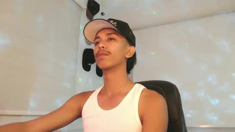 Snapshot of ebony_fuckboy chatting on 11/19/25, 07:03 ebony_fuckboy online show from 11/19/25, 07:03