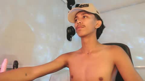 Snapshot of ebony_fuckboy chatting on 11/24/25, 05:34 ebony_fuckboy online show from 11/24/25, 05:34