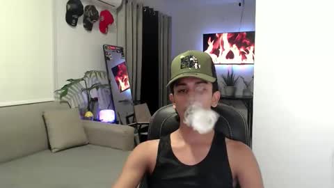 Snapshot of ebony_fuckboy chatting on 02/25/26, 04:05 ebony_fuckboy online show from 02/25/26, 04:05