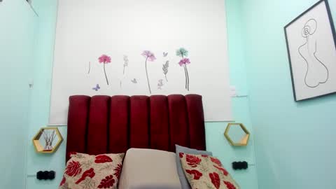 Snapshot of ebony_hot_25 chatting on 10/19/25, 10:32 ebony_hot_25 online show from 10/19/25, 10:32