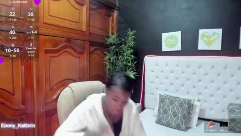 ebony_katterin online show from 09/27/25, 11:04