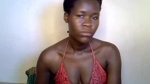 Snapshot of ebony_lynne chatting on 06/18/26, 09:52 ebony_lynne online show from 06/18/26, 09:52