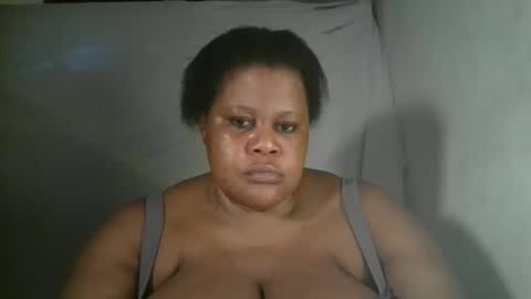 ebony_magixs online show from 04/21/26, 01:50