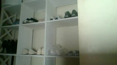 Snapshot of ebony_malkia chatting on 12/16/25, 07:52 Malikia online show from 12/16/25, 07:52