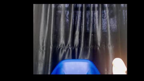 Queen online show from 01/10/26, 10:06