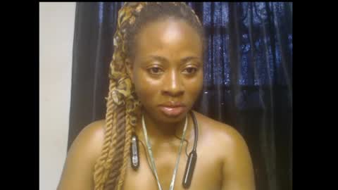 Snapshot of ebony_queenx chatting on 05/20/26, 09:59 Queen online show from 05/20/26, 09:59