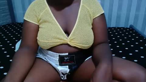 Snapshot of ebony_sabrina chatting on 10/05/25, 07:50 Sabrina online show from 10/05/25, 07:50