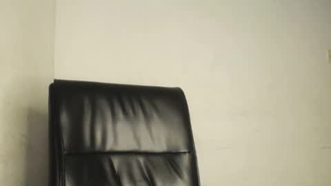 Snapshot of ebony_slimgirl0 chatting on 06/06/26, 06:45 Lilly online show from 06/06/26, 06:45