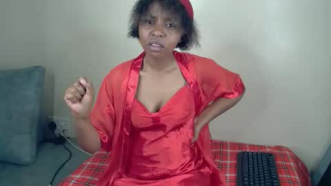 Snapshot of ebony_sluttt chatting on 09/15/25, 08:36 ebony_sluttt online show from 09/15/25, 08:36