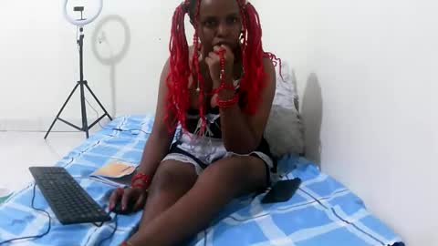 Snapshot of ebony_sluttt chatting on 02/18/26, 04:14 ebony_sluttt online show from 02/18/26, 04:14