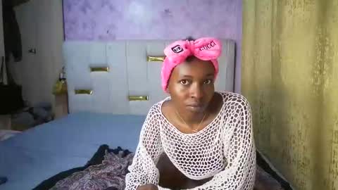 Snapshot of ebony_sugarbabe chatting on 05/18/26, 06:41 ebony_sugarbabe online show from 05/18/26, 06:41